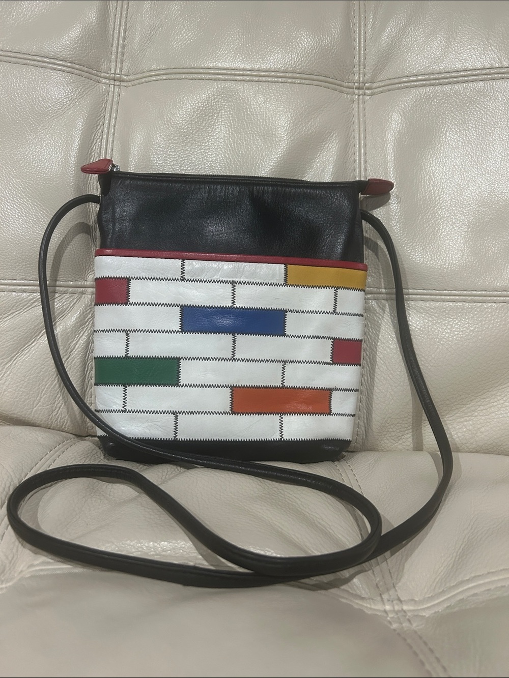 ili New York 1980’s Vintage Genuine Soft Leather Purse Crossbody Bag Color Tile